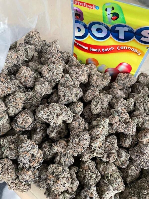 Dots Strain